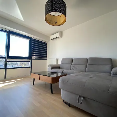 Modern Ofi